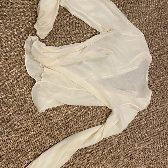 Elie Tahari Sheer Cream Button up Long Sleeve Ruffle Top - Picture 4 of 5